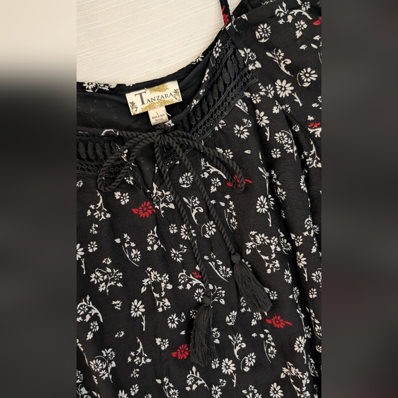 NWT Tanzara Floral Off-Shoulder Mini Dress -Womans Size L. - Picture 3 of 9